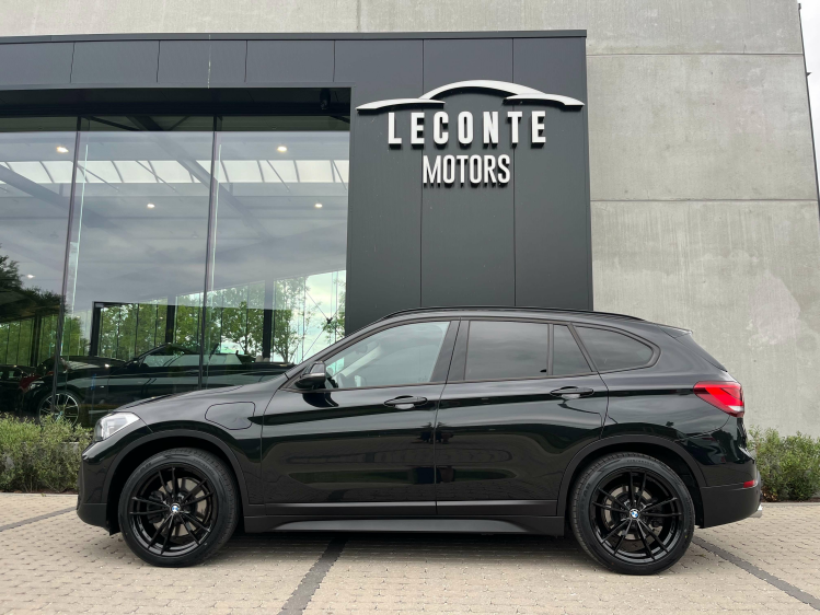BMW X1 X1 xDrive25e Hybrid LED/Carplay/Leder/HUD/Zetelver Leconte Motors