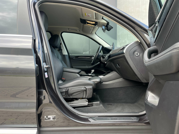 BMW X3 X3 xDrive30e Hybride Facelift Sportzetels/Carplay Leconte Motors