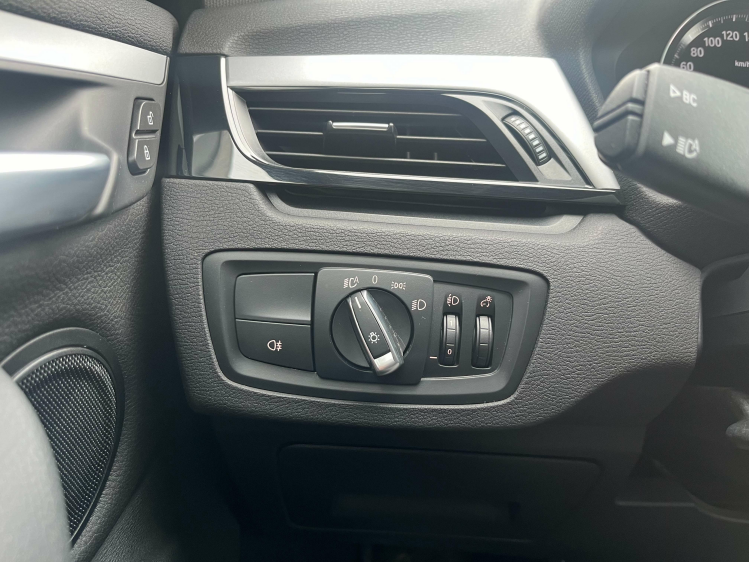 BMW X1 X1 sDrive18dA Leder/Gps-Pro/Carplay/DAB+/ACC/PDC.. Leconte Motors