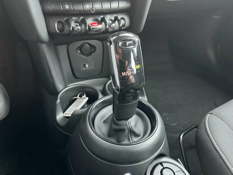 MINI One Mini One 1.5iA 5-deurs Full-LED/Carplay/Gps/PDC... Leconte Motors