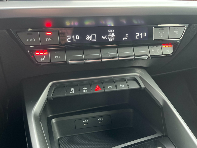 Audi A3 A3 30 TFSI Sportback S tronic Sportzetels/Camera.. Leconte Motors