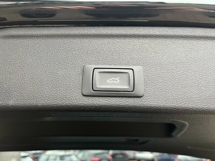 Audi A4 A4 Avant 30 TDI S tronic Navigatie/Trekhaak/Cruise Leconte Motors