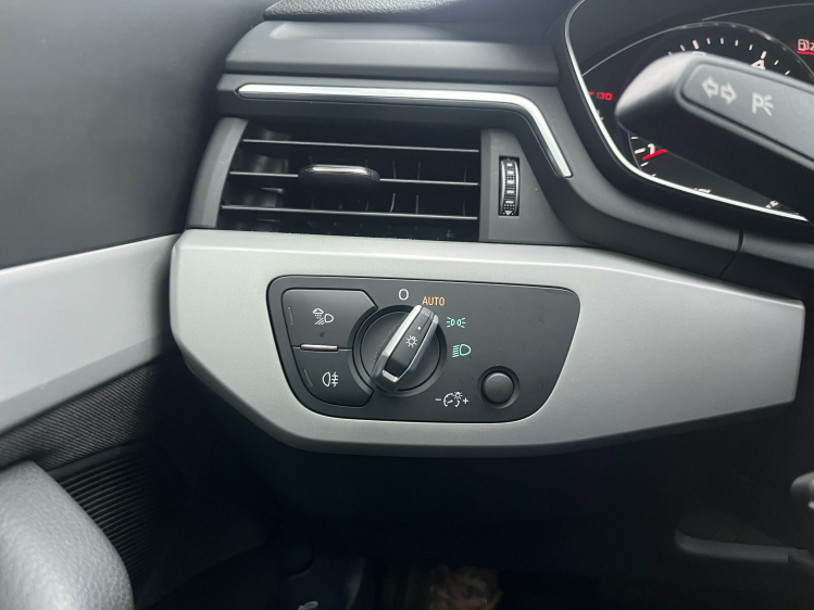 Audi A4 A4 Avant 30 TDI S tronic Navigatie/Trekhaak/Cruise Leconte Motors