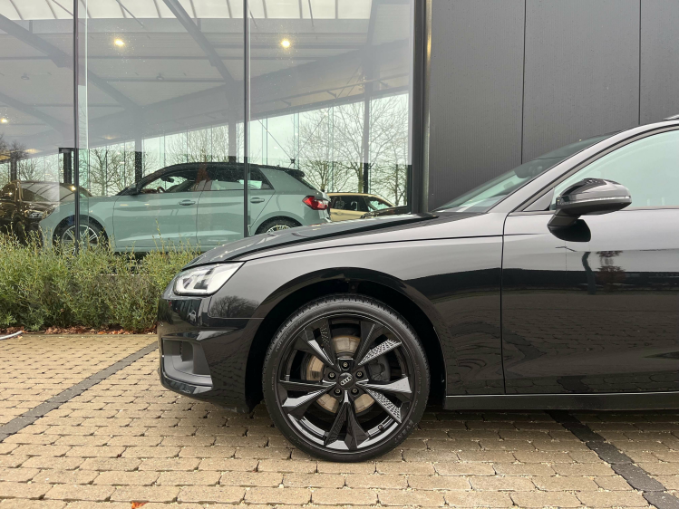Audi A4 A4 Avant 30 TDI S tronic Navigatie/Trekhaak/Cruise Leconte Motors