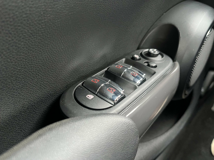 MINI One Mini One 5D Virtual/LED/Carplay/Gps/Cruise/PDC/... Leconte Motors