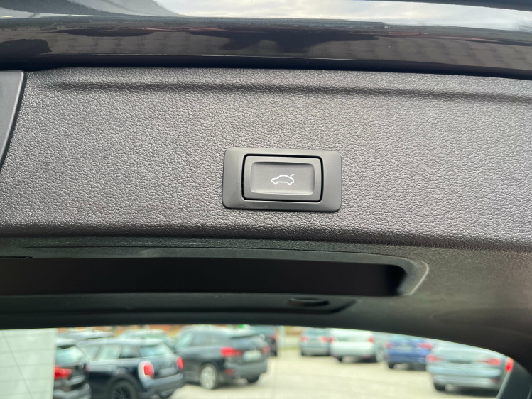 Audi A4 A4 Avant 35 TFSI S tronic Virtual/Carplay/Memoryst Leconte Motors