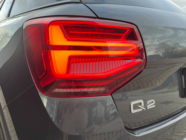 Audi Q2 Q2 35 TFSI S tronic Virtual/Panodak/Leder/Camera.. Leconte Motors