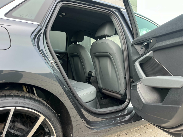 Audi A3 A3 30 TFSI Sportback S tronic Leder/Carplay/Camera Leconte Motors