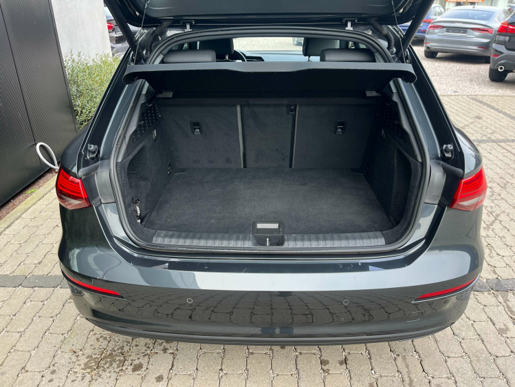 Audi A3 A3 30 TFSI Sportback S tronic Leder/Carplay/Camera Leconte Motors