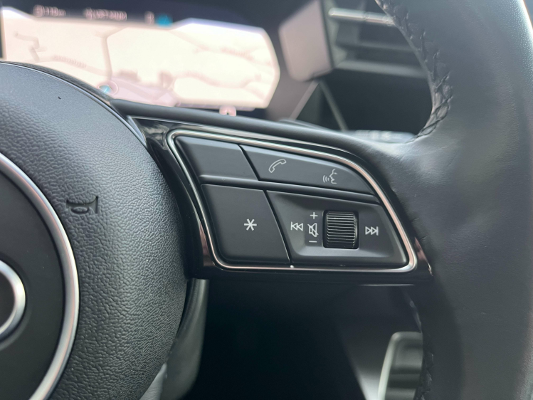 Audi A3 A3 30 TFSI Sportback S tronic Leder/Carplay/Camera Leconte Motors