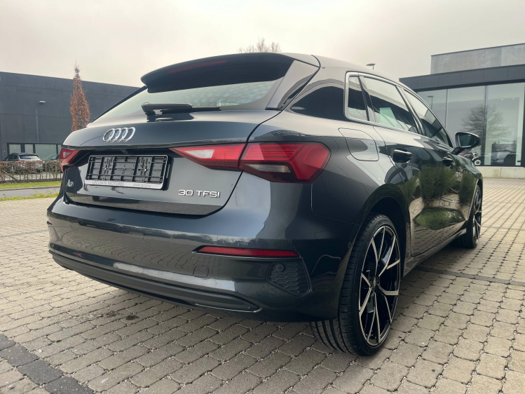 Audi A3 A3 30 TFSI Sportback S tronic Leder/Carplay/Camera Leconte Motors