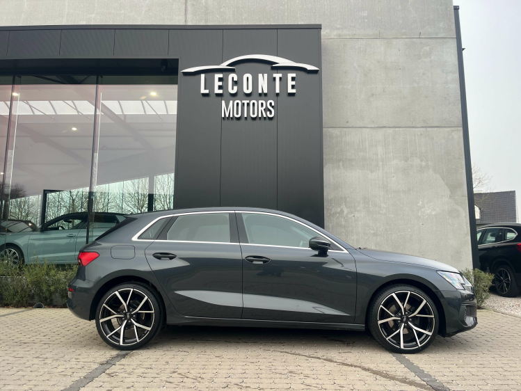 Audi A3 A3 30 TFSI Sportback S tronic Leder/Carplay/Camera Leconte Motors