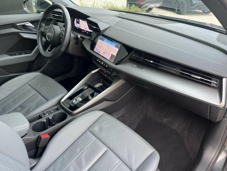 Audi A3 A3 30 TFSI Sportback S tronic Leder/Carplay/Camera Leconte Motors