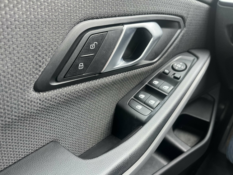 BMW 318 318iA Berline Widescreen/Carplay/Camera/Cruise/... Leconte Motors