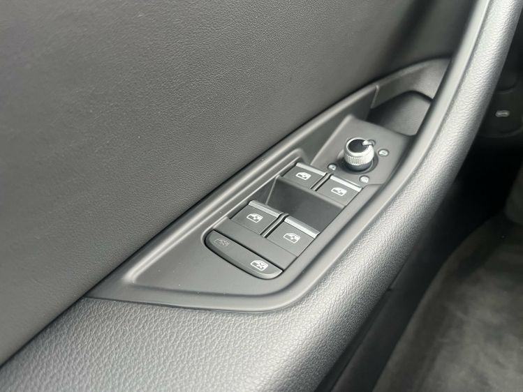 Audi A4 A4 Avant 30 TDI S-Tronic Virtual/LED/Leder/Carplay Leconte Motors