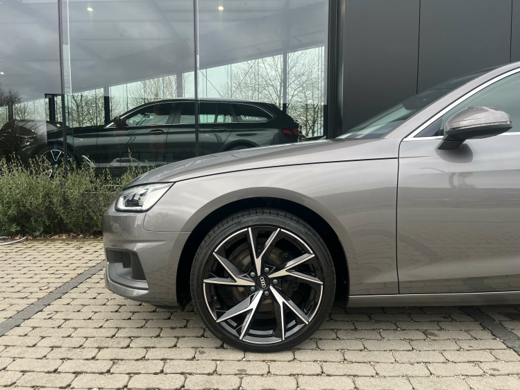 Audi A4 A4 Avant 30 TDI S-Tronic Virtual/LED/Leder/Carplay Leconte Motors