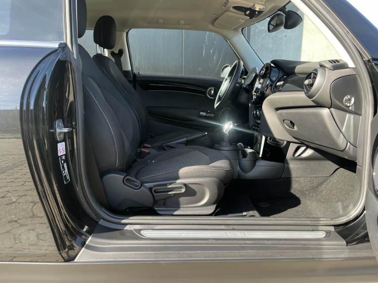 MINI Cooper Mini 1.5iA Cooper Virtual/Carplay/LED/PDC/Cruise Leconte Motors