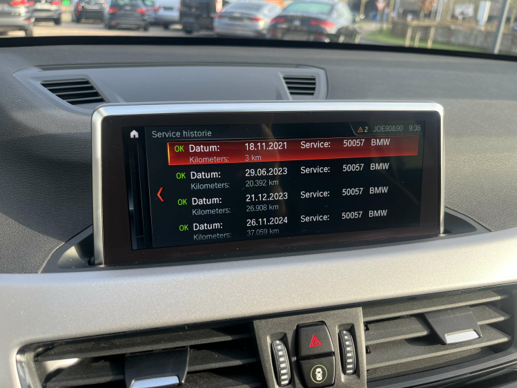 BMW X1 X1 1.5iA sDrive18 Leder/Carplay/Zetelverwarming/.. Leconte Motors