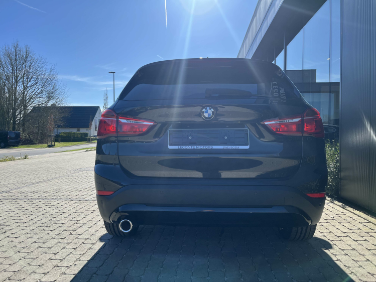 BMW X1 X1 1.5iA sDrive18 Leder/Carplay/Zetelverwarming/.. Leconte Motors