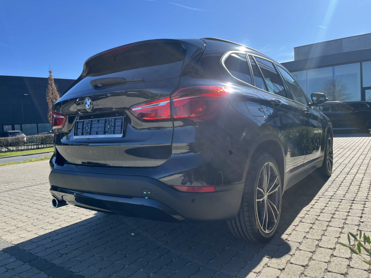 BMW X1 X1 1.5iA sDrive18 Leder/Carplay/Zetelverwarming/.. Leconte Motors