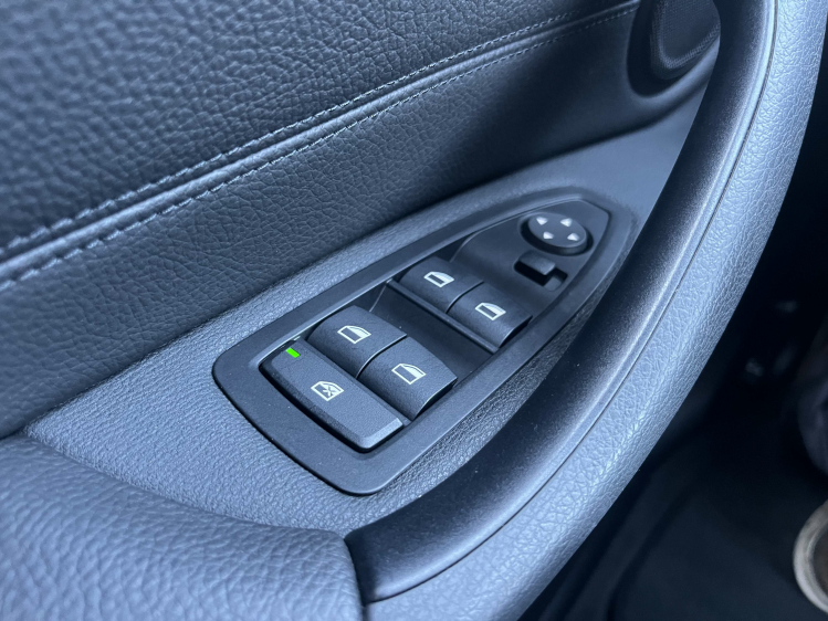 BMW X1 X1 1.5iA sDrive18 Leder/Gps/Zetelverwarming/Cruise Leconte Motors