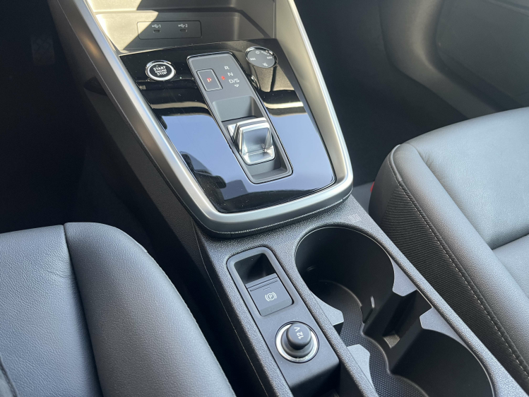 Audi A3 A3 Sportback 30 TFSI S-Tronic Leder/Virtual/Carply Leconte Motors