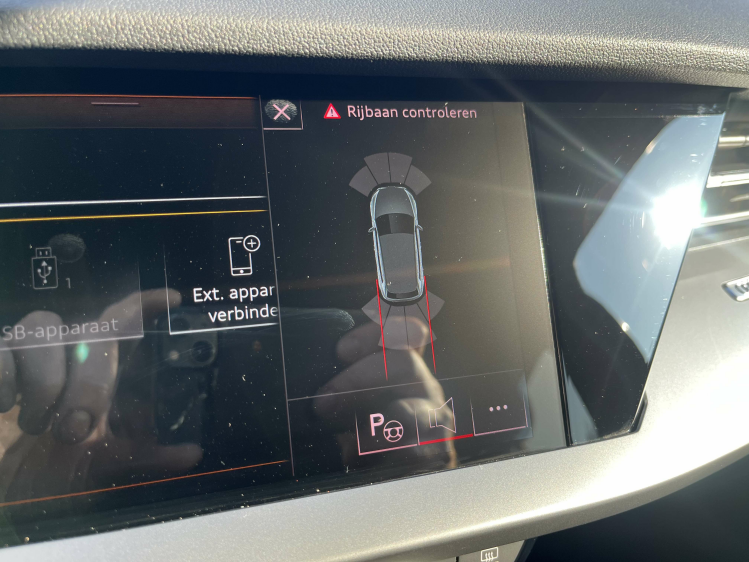 Audi A3 A3 Sportback 30 TFSI S-Tronic Leder/Virtual/Carply Leconte Motors