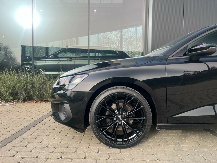 Audi A3 A3 Sportback 30 TFSI S-Tronic Leder/Virtual/Carply Leconte Motors