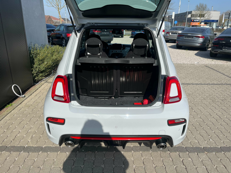 Abarth 595 595 1.4 T-Jet Navigatie/PDC/Bluetooth/16'Alu's Leconte Motors