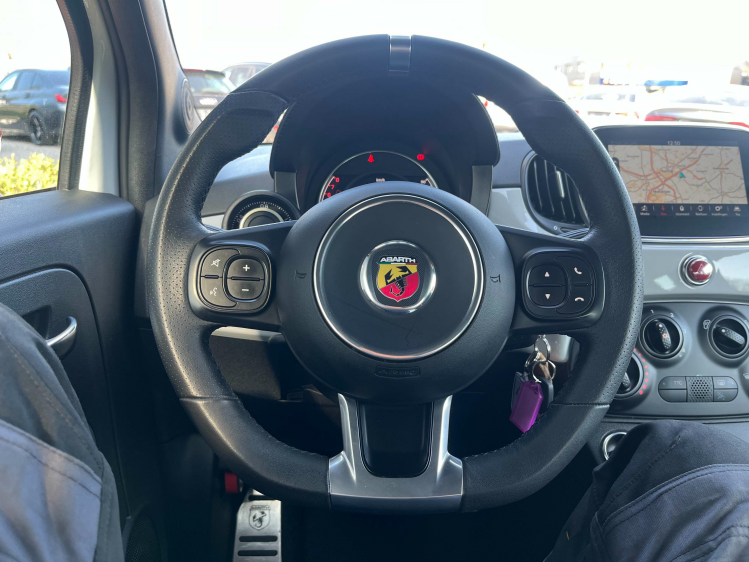 Abarth 595 595 1.4 T-Jet Navigatie/PDC/Bluetooth/16'Alu's Leconte Motors