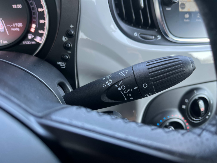 Abarth 595 595 1.4 T-Jet Navigatie/PDC/Bluetooth/16'Alu's Leconte Motors