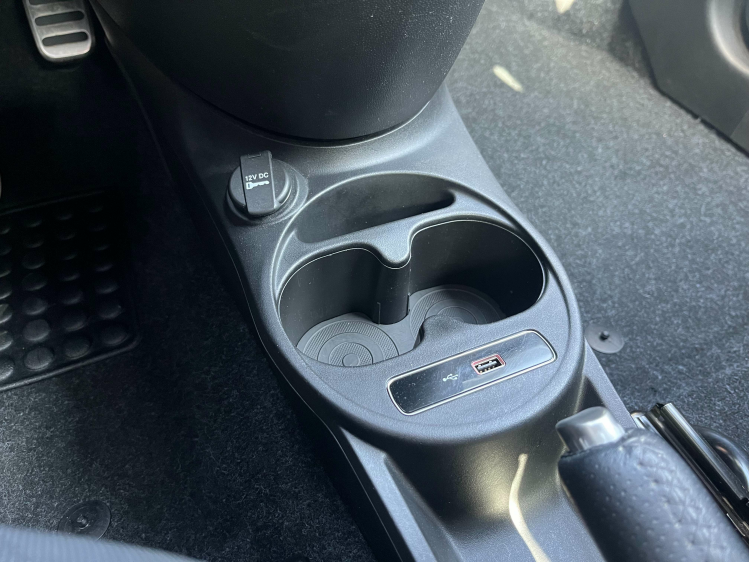 Abarth 595 595 1.4 T-Jet Navigatie/PDC/Bluetooth/16'Alu's Leconte Motors