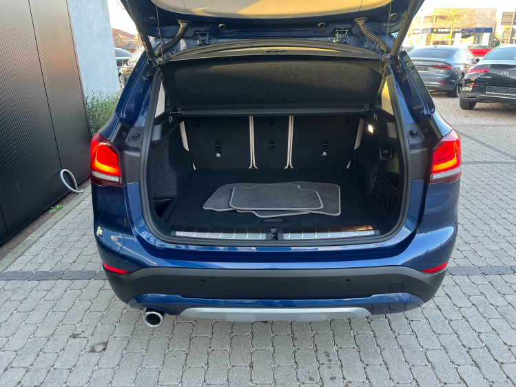 BMW X1 X1 1.5iA sDrive18 X-Line Panodak/LED/Leder/Sfeervl Leconte Motors