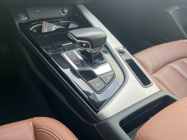 Audi A5 A5 Sportback 35TFSI Panodak/Leder/Virtual/Camera Leconte Motors