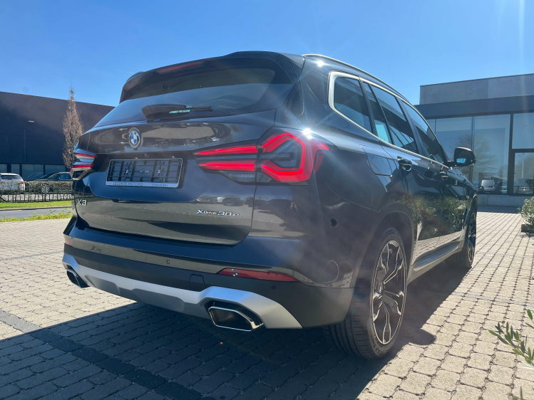 BMW X3 X3 2.0iA xDrive30e Facelift Leder/360'CAM/Carplay Leconte Motors