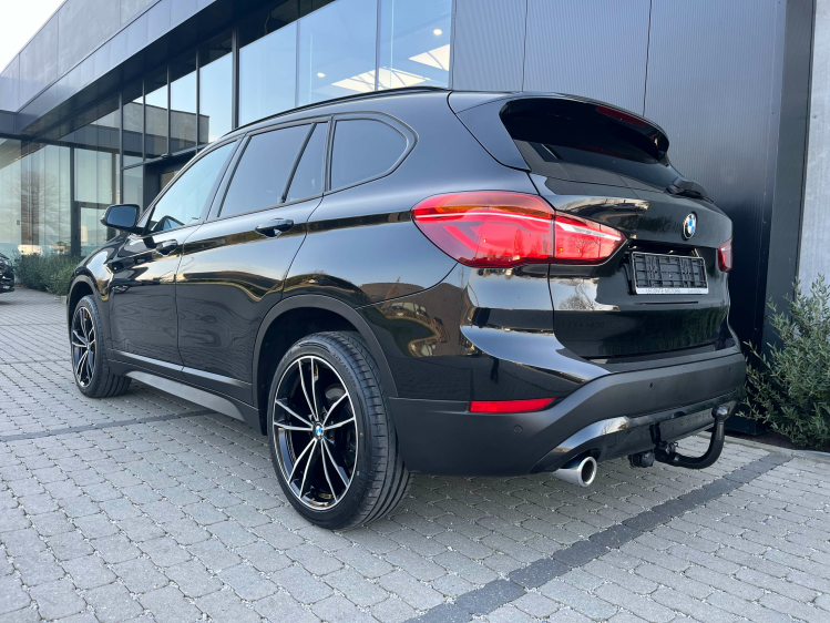 BMW X1 X1 1.5iA sDrive18 Leder/Gps/Carplay/Trekhaak/PDC Leconte Motors