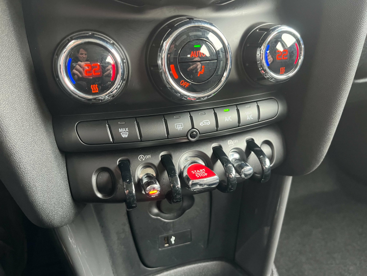 MINI One Mini 1.5iA 5-deurs Full-LED/Carplay/Gps/Cruise/PDC Leconte Motors