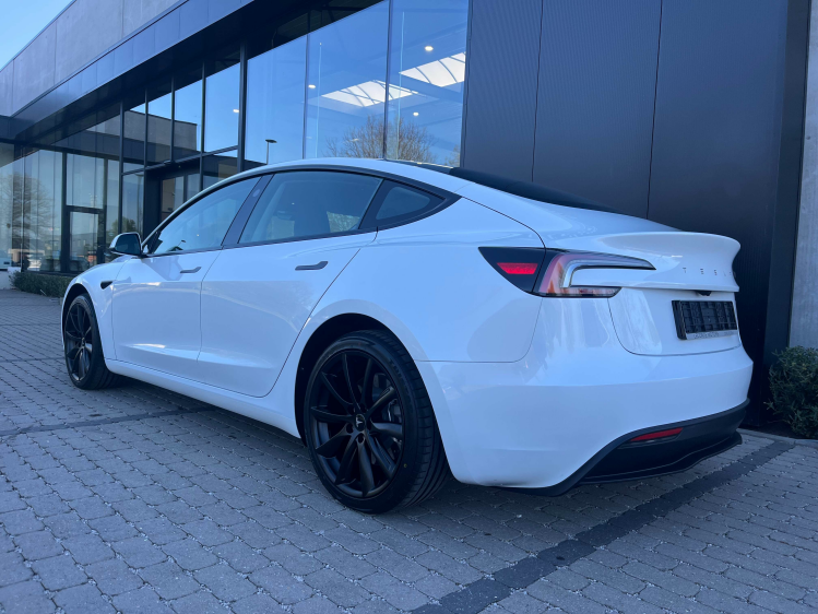 Tesla Model 3 Facelift RWD 60kWh Panodak/AutoPilot/360CAM/... Leconte Motors