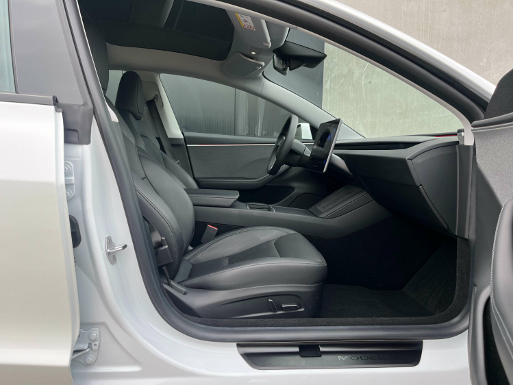 Tesla Model 3 Facelift RWD 60kWh Panodak/AutoPilot/360CAM/... Leconte Motors