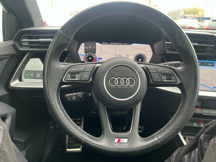 Audi A3 A3 SB 30 TFSI S line S-tronic Pano/Leder/CAM/Carpl Leconte Motors