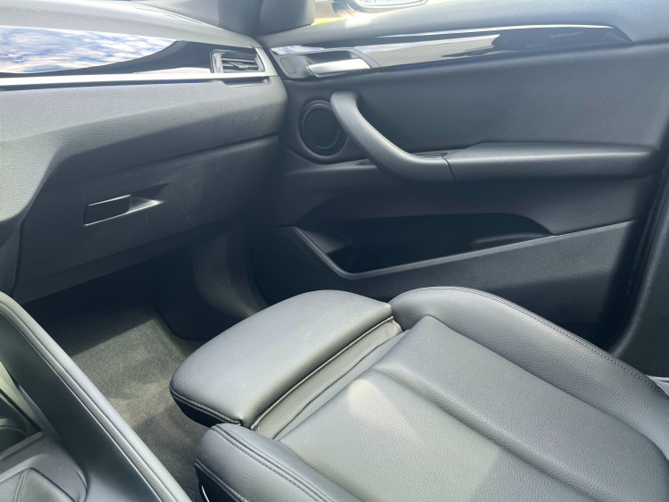 BMW X1 X1 1.5iA sDrive18 Panodak/Leder/Camera/Sportzetels/...!! Leconte Motors