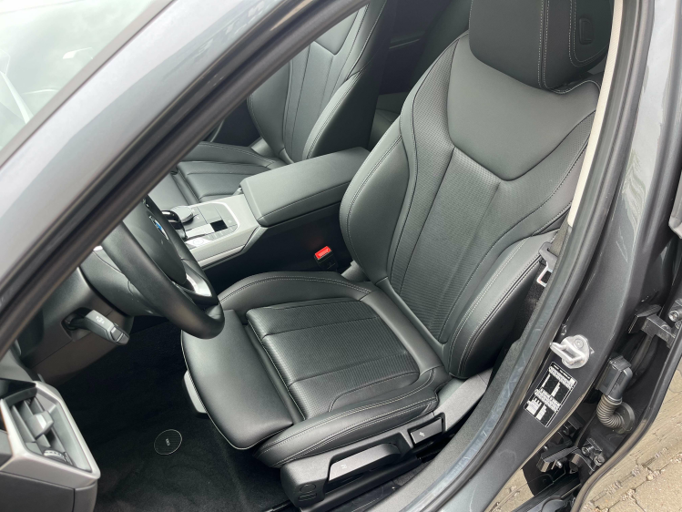 BMW 318 Touring 318iA Virtual/Leder/Sportzetels/Zetelverwarming/...!! Leconte Motors