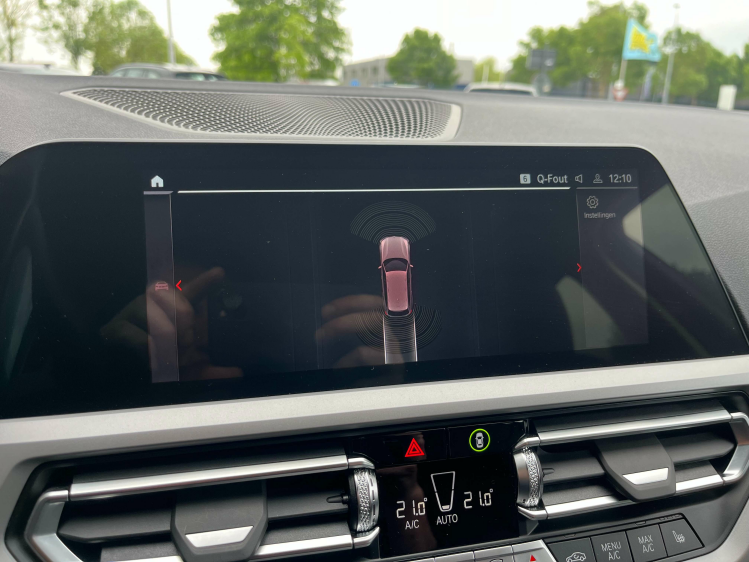 BMW 318 Touring 318iA Virtual/Leder/Sportzetels/Zetelverwarming/...!! Leconte Motors