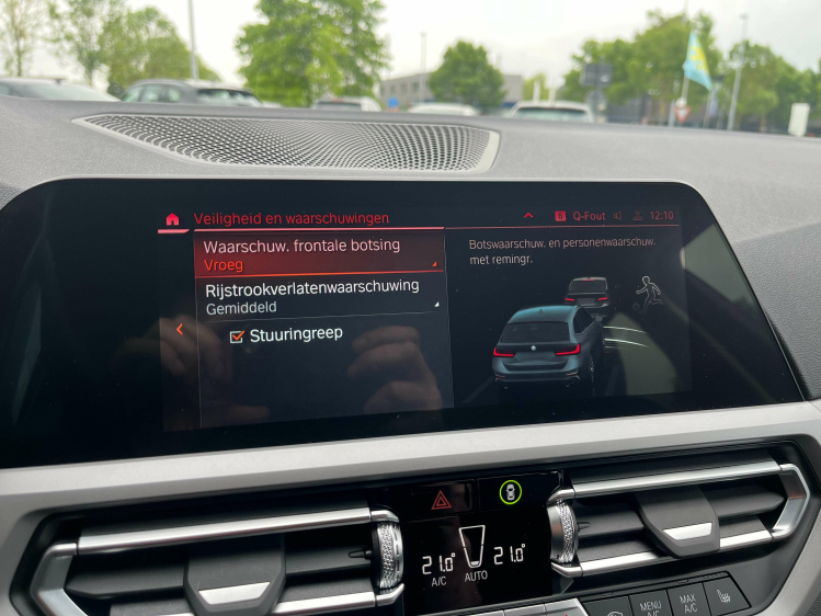 BMW 318 Touring 318iA Virtual/Leder/Sportzetels/Zetelverwarming/...!! Leconte Motors
