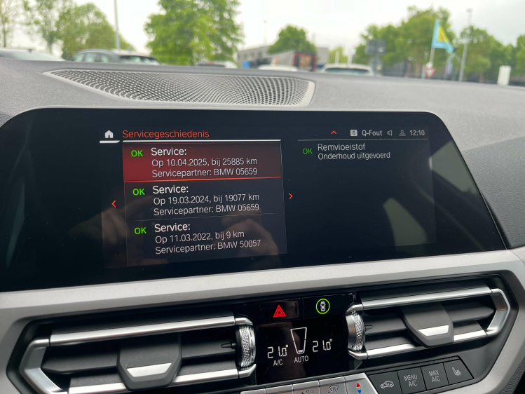 BMW 318 Touring 318iA Virtual/Leder/Sportzetels/Zetelverwarming/...!! Leconte Motors