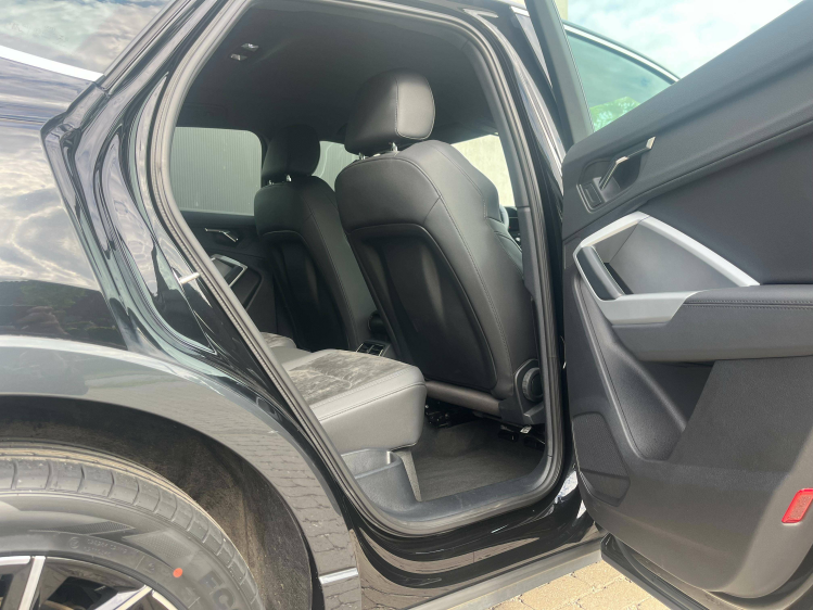 Audi Q3 Q3 Sportback 35TFSI S-Tronic Sportzetels/Virtual/Cruise/PDC/...!! Leconte Motors
