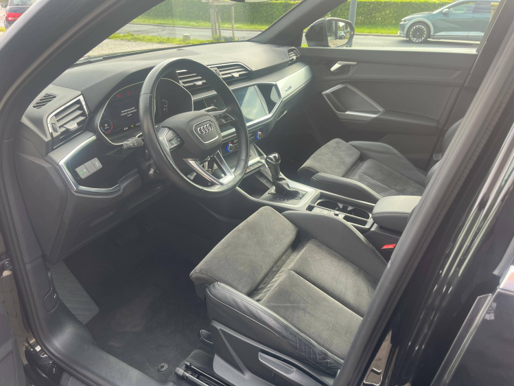 Audi Q3 Q3 Sportback 35TFSI S-Tronic Sportzetels/Virtual/Cruise/PDC/...!! Leconte Motors