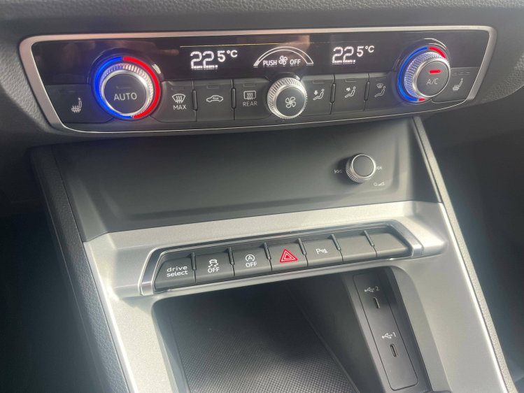 Audi Q3 Q3 Sportback 35TFSI S-Tronic Sportzetels/Virtual/Cruise/PDC/...!! Leconte Motors