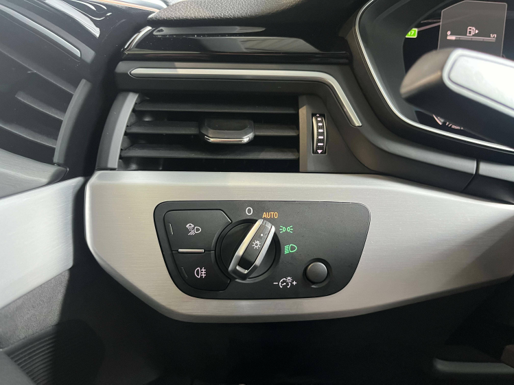 Audi A5 A5 Sportback 35TDI S-Tronic S-Line Panodak/Virtual/Leder/Camera/Carplay/...!! Leconte Motors