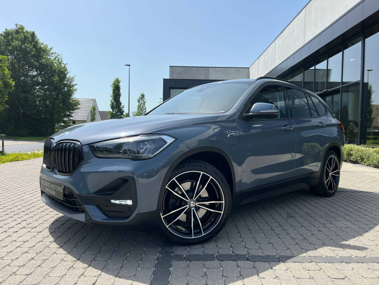 BMW X1 X11.5iA xDrive25e Hybride Panodak/Sportzetels/Camera/HUD Leconte Motors